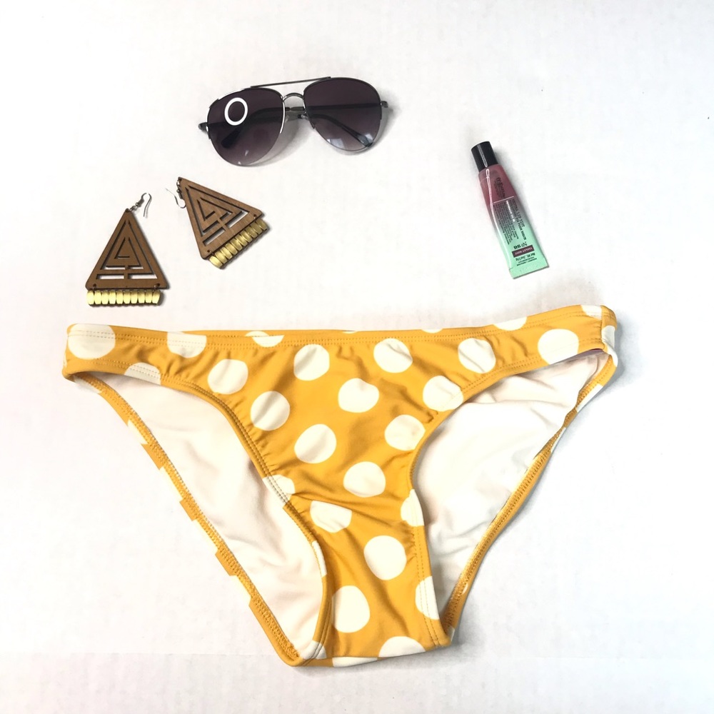 NWT Xhilaration Bikini Bottom Size M